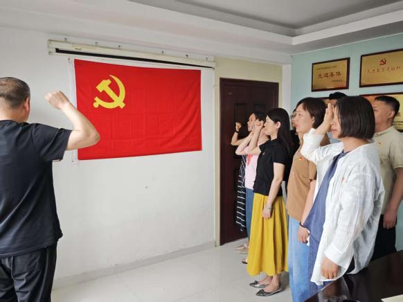 严守八项规定 喜迎“七一”华诞——开元·官方版网站登录入口-开元(中国)
咨询党支部组织开展迎“七一”主题党日活动